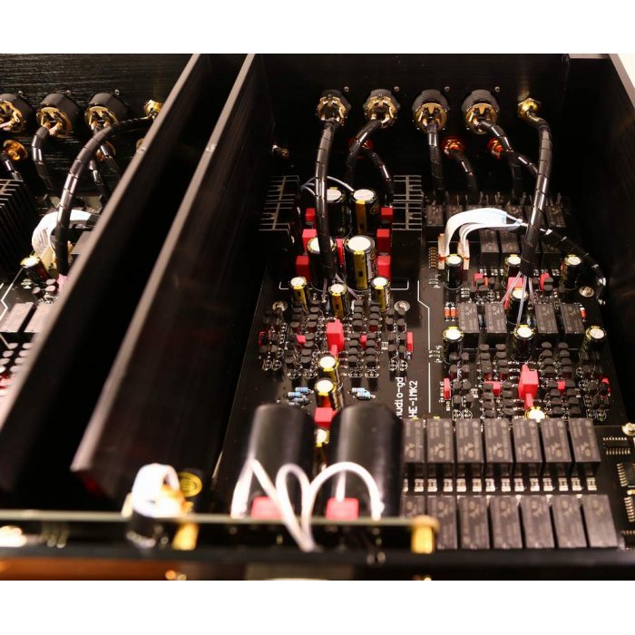 Audio-GD HE-1 MK2