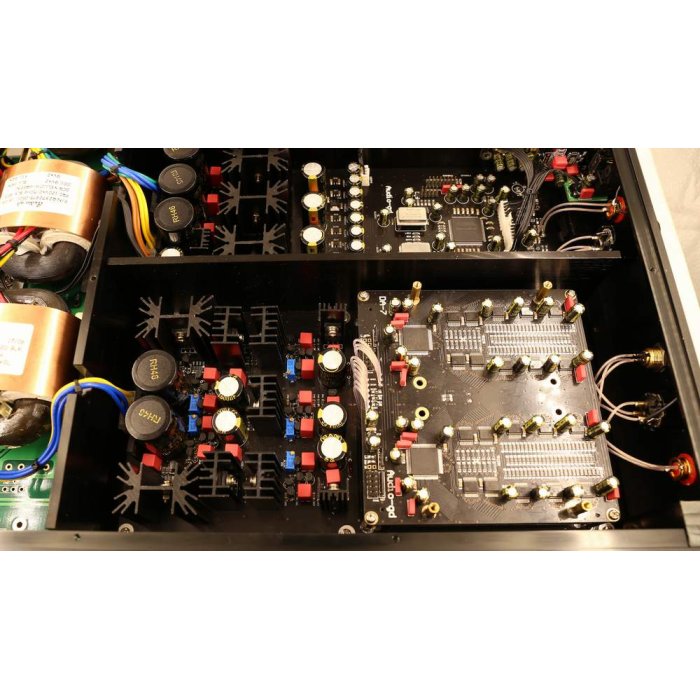 Audio-GD R-8