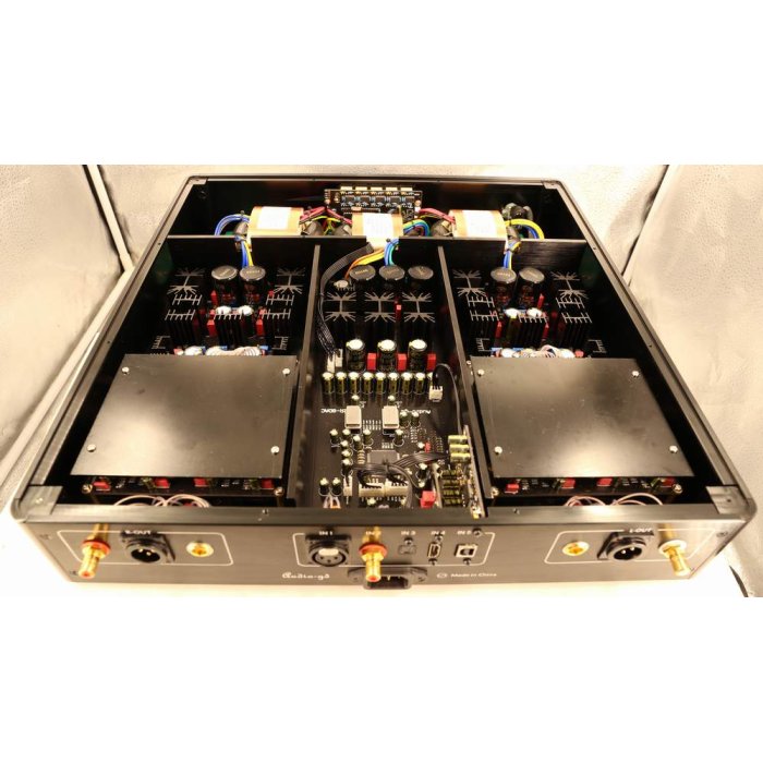 Audio-GD R-8