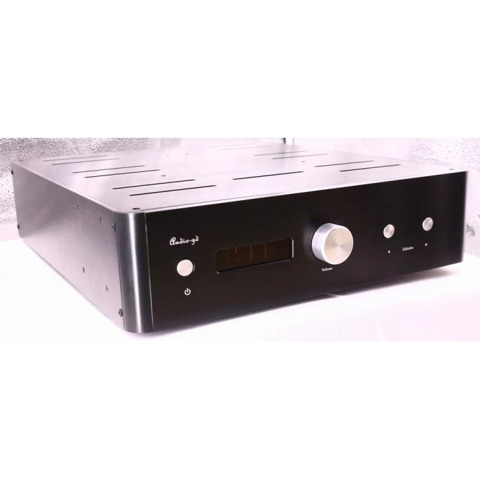 Audio-GD HE-1 LE