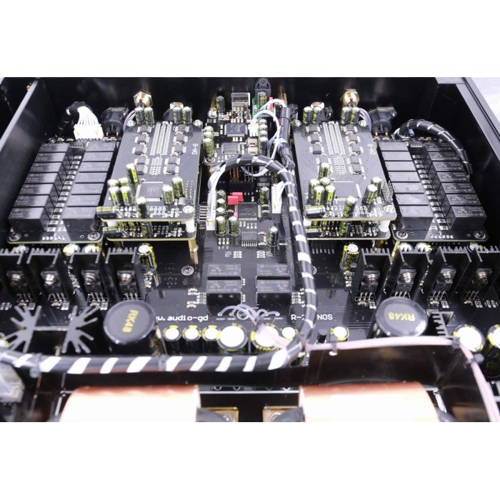 Audio-GD R-28 NOS