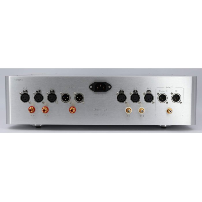 Audio-GD Vacuum HE-1 MK3