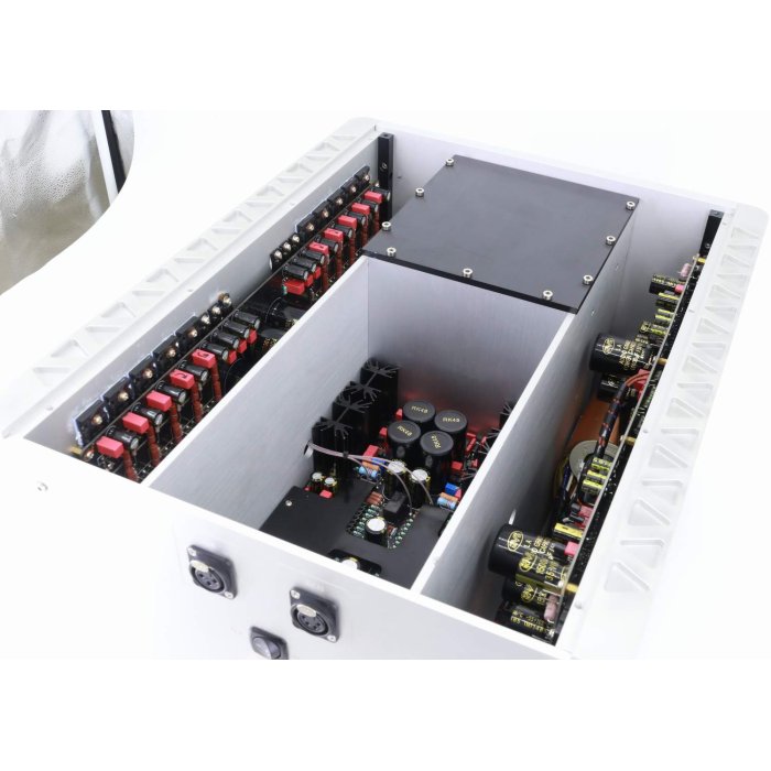 Audio-GD HE-2 MK3